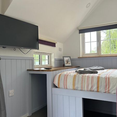 1Lochness Glam Lodges Inverness Eksteriør bilde