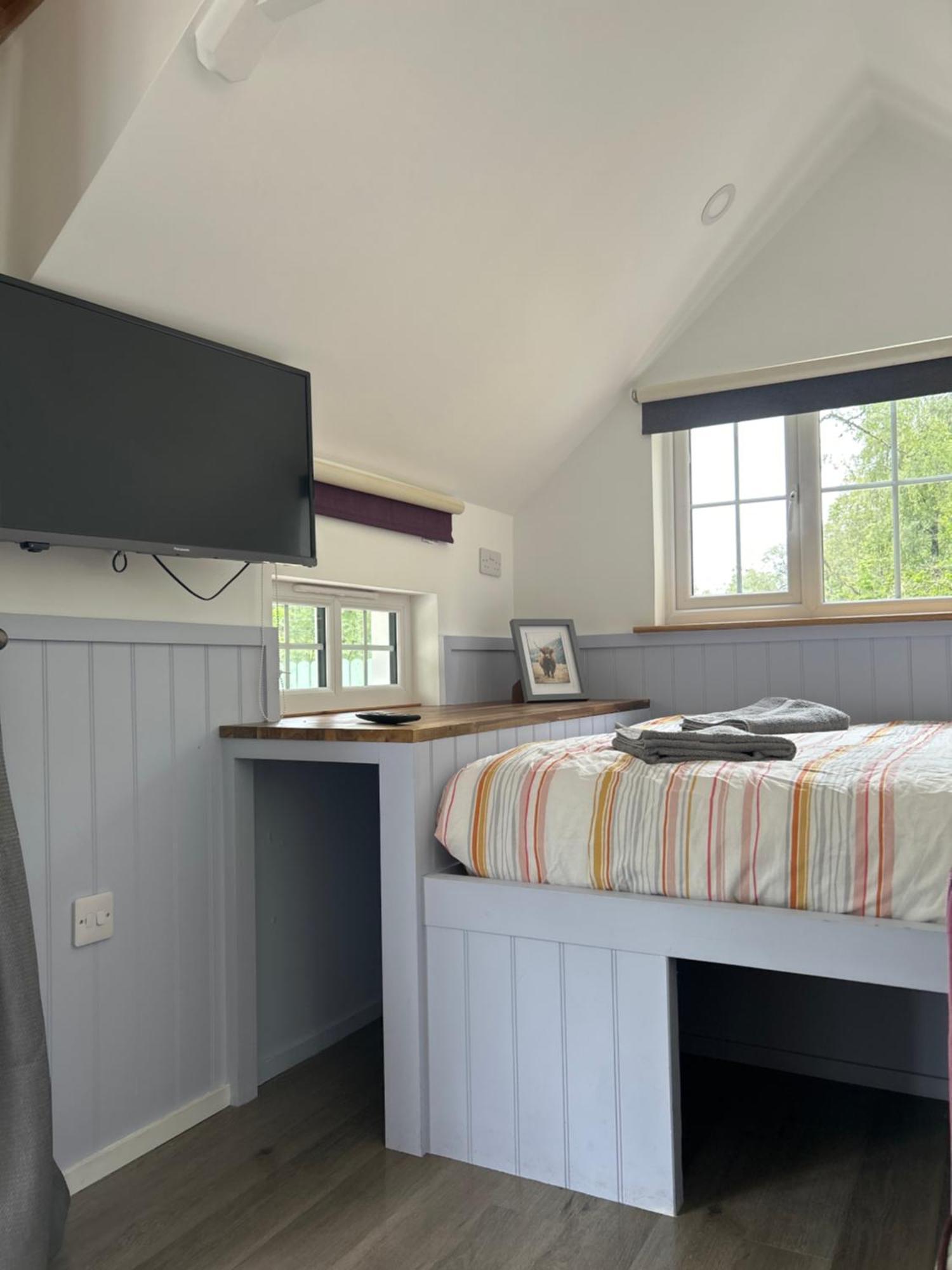 1Lochness Glam Lodges Inverness Eksteriør bilde