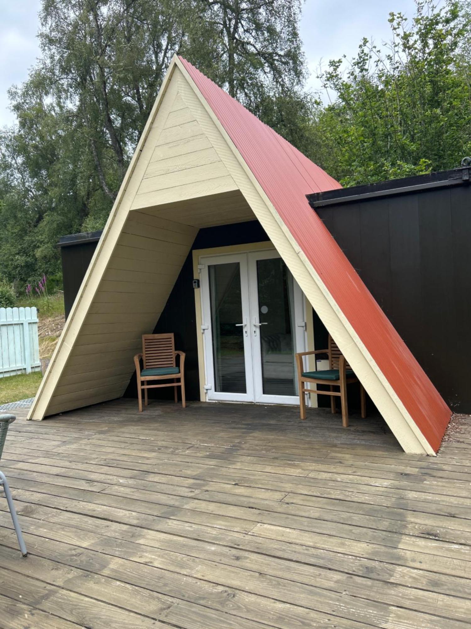 1Lochness Glam Lodges Inverness Eksteriør bilde